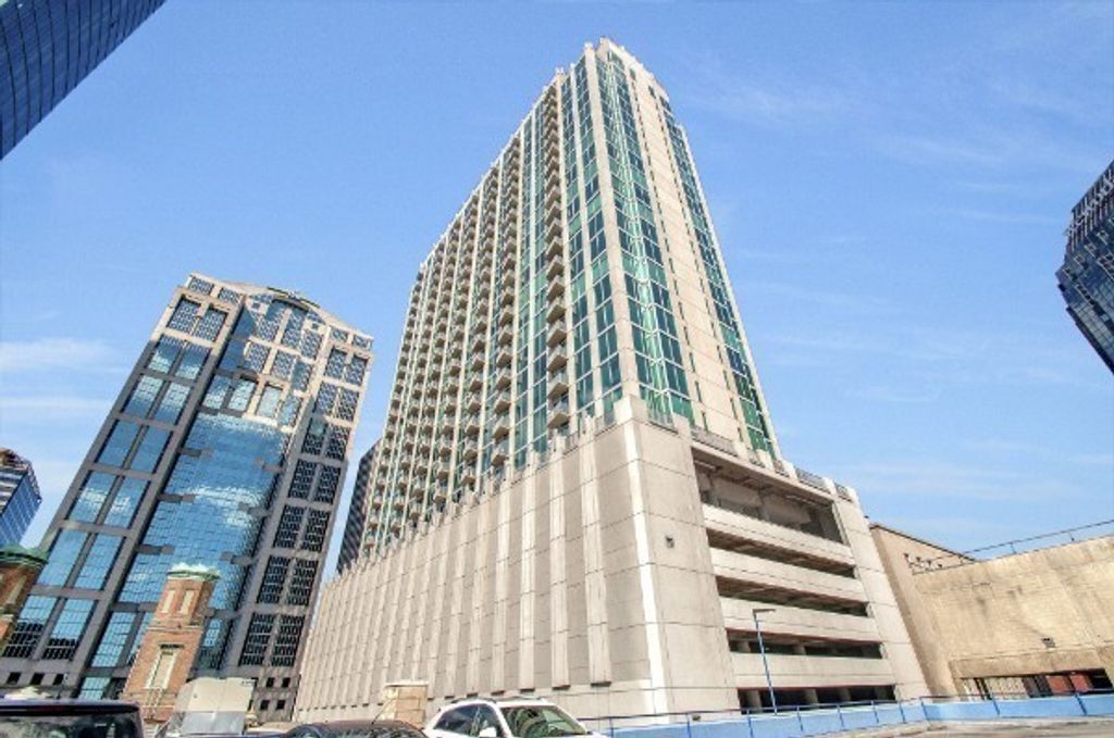 415 Church St Apt 1210, Nashville, TN 37219