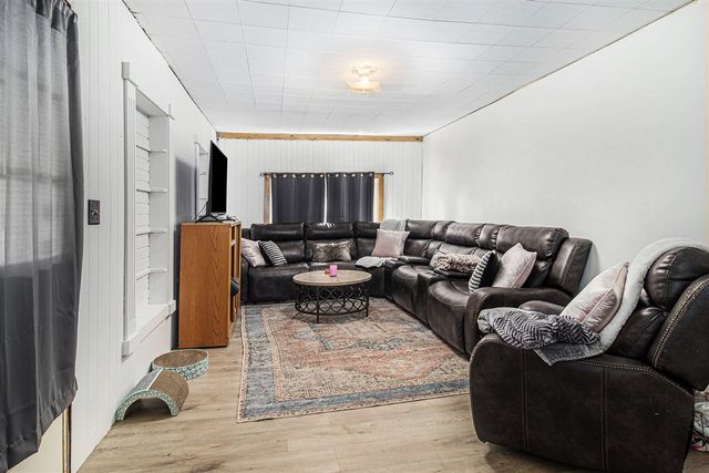 314 S 3rd Avenue, Big Rapids, MI 49307