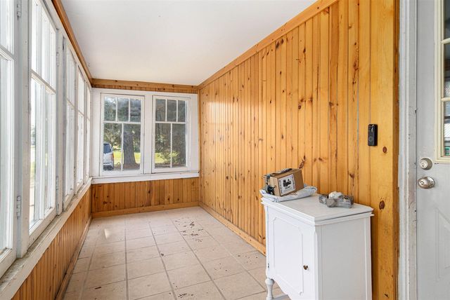 314 S 3rd Avenue, Big Rapids, MI 49307