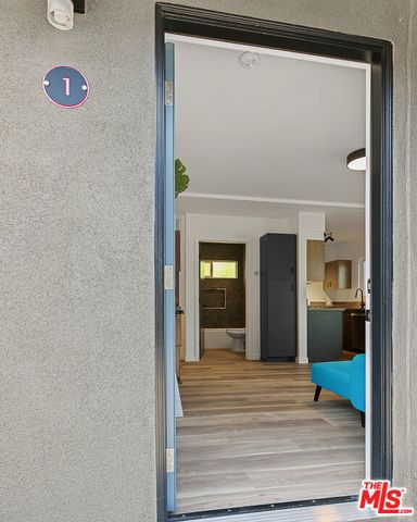 2918 HAUSER Boulevard 1, Los Angeles, CA 90016