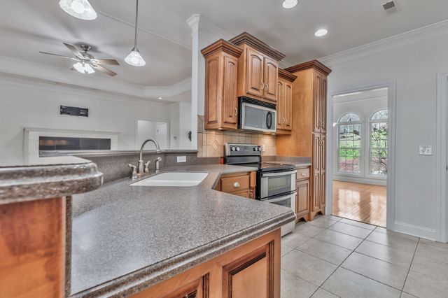 282 Owl Hollow Ln, Winchester, TN 37398