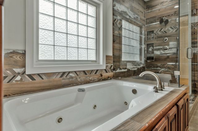 282 Owl Hollow Ln, Winchester, TN 37398