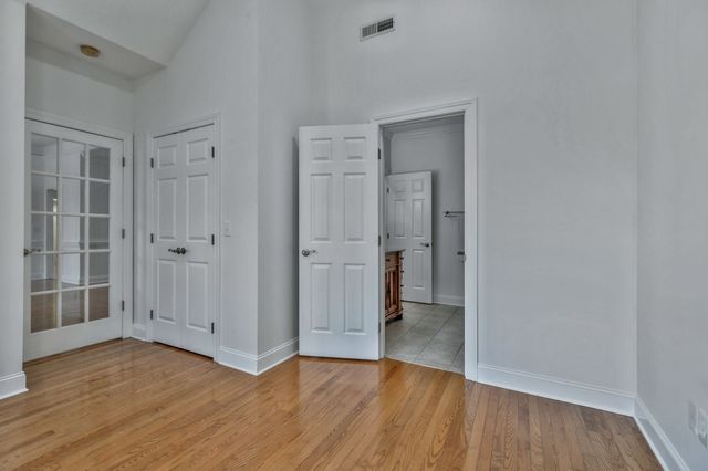 282 Owl Hollow Ln, Winchester, TN 37398