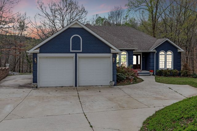 282 Owl Hollow Ln, Winchester, TN 37398