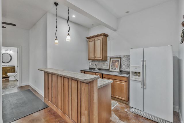 282 Owl Hollow Ln, Winchester, TN 37398