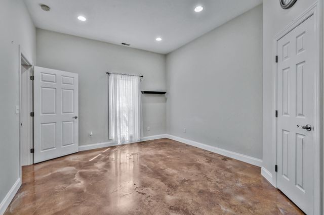 282 Owl Hollow Ln, Winchester, TN 37398