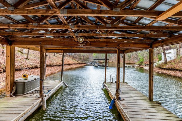 282 Owl Hollow Ln, Winchester, TN 37398