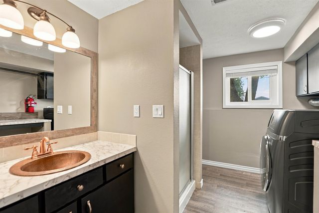 2212 W Weile Ave, Spokane, WA 99208