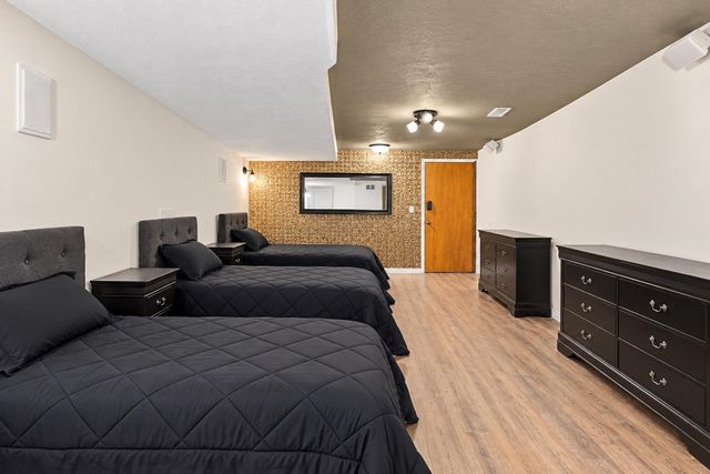 2212 W Weile Ave, Spokane, WA 99208