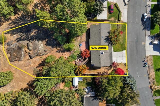 2212 W Weile Ave, Spokane, WA 99208
