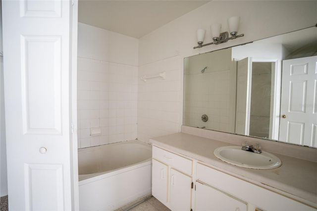 13037 MULBERRY PARK DRIVE 5211, Orlando, FL 32821