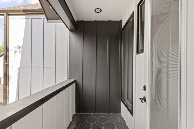 613 Clifford DR A, Austin, TX 78745