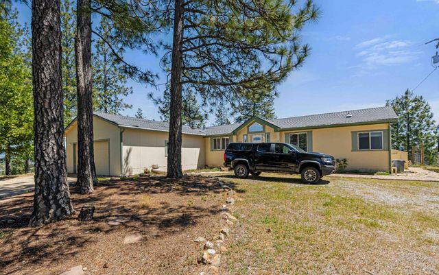 18551 Button Down Ln, Mokelumne Hill, CA 95245