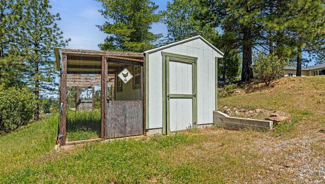 18551 Button Down Ln, Mokelumne Hill, CA 95245