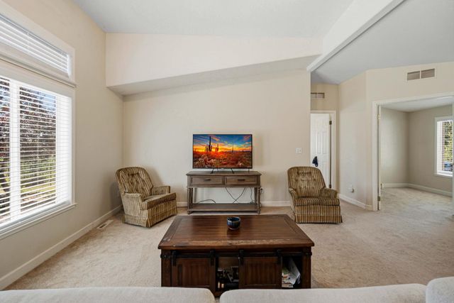 18551 Button Down Ln, Mokelumne Hill, CA 95245