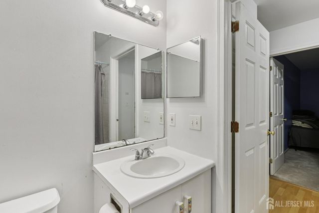 1608 Cypress Lane 8, East Brunswick, NJ 08816