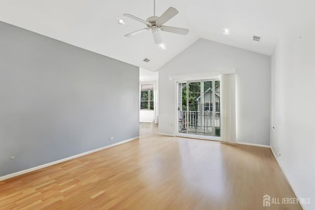 1608 Cypress Lane 8, East Brunswick, NJ 08816