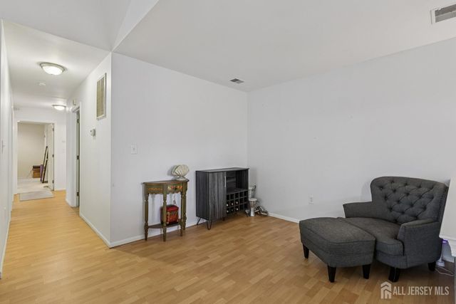 1608 Cypress Lane 8, East Brunswick, NJ 08816