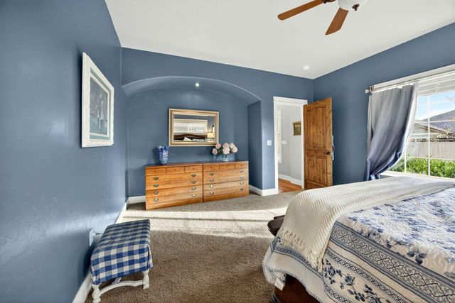 3764 Calle Vista Drive, Medford, OR 97504
