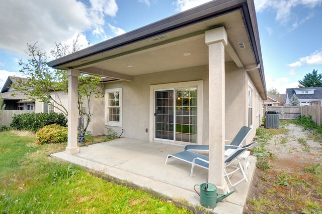 3764 Calle Vista Drive, Medford, OR 97504