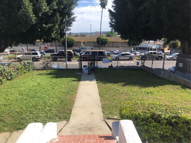 5301 Huntington Drive N, Los Angeles, CA 90032