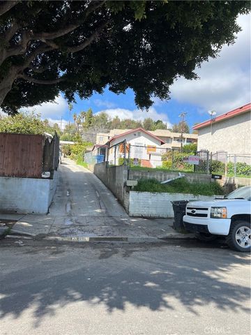 5301 Huntington Drive N, Los Angeles, CA 90032