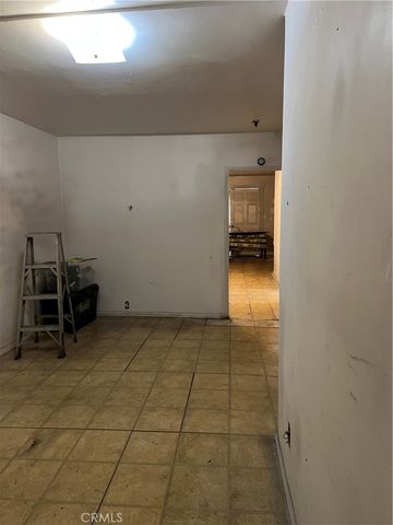 5301 Huntington Drive N, Los Angeles, CA 90032