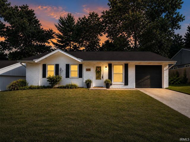 1318 W Darden Road, South Bend, IN 46628