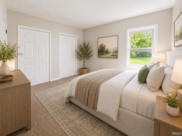 1318 W Darden Road, South Bend, IN 46628