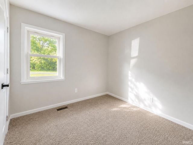 1318 W Darden Road, South Bend, IN 46628