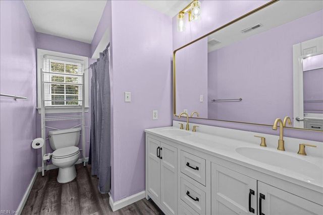 1904 Thomas Bishop CT, Virginia Beach, VA 23454