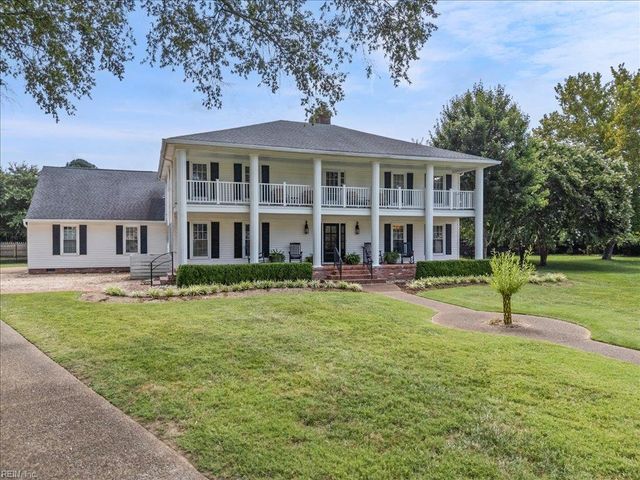 1904 Thomas Bishop CT, Virginia Beach, VA 23454