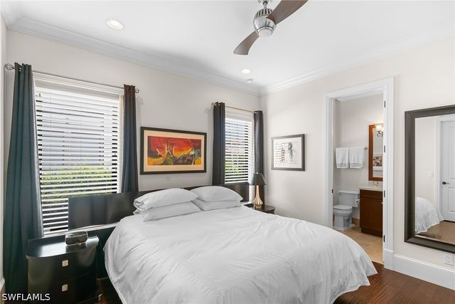 2234 Aberdeen CT, Naples, FL 34105