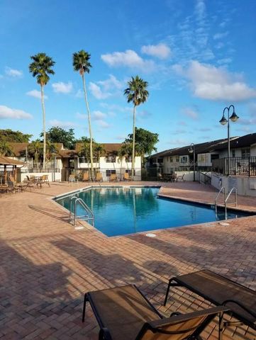 480 N Laurel Dr 4A, Margate, FL 33063