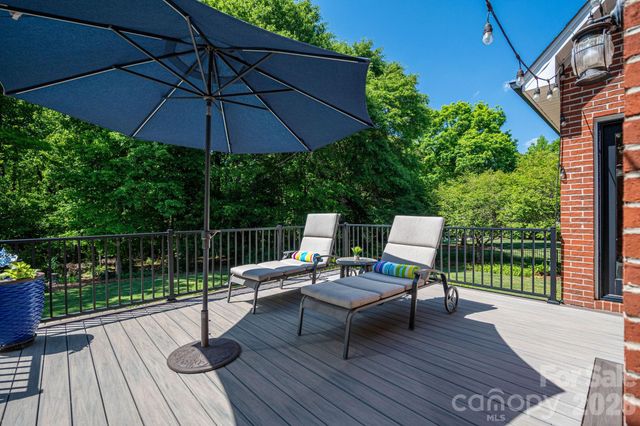 5029 Graystone Estates Drive, Belmont, NC 28012