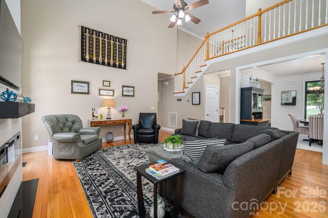 5029 Graystone Estates Drive, Belmont, NC 28012