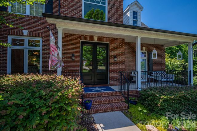 5029 Graystone Estates Drive, Belmont, NC 28012
