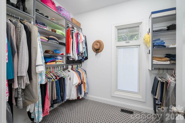 5029 Graystone Estates Drive, Belmont, NC 28012