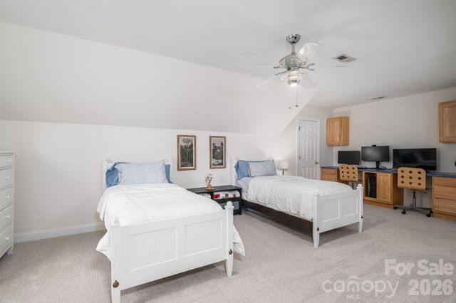 5029 Graystone Estates Drive, Belmont, NC 28012