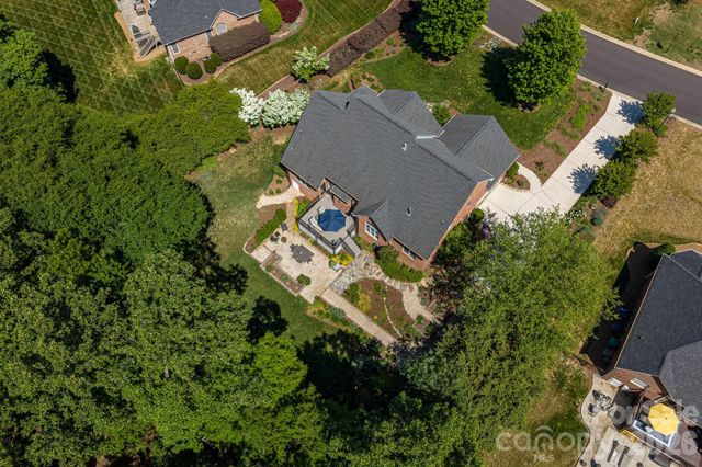 5029 Graystone Estates Drive, Belmont, NC 28012