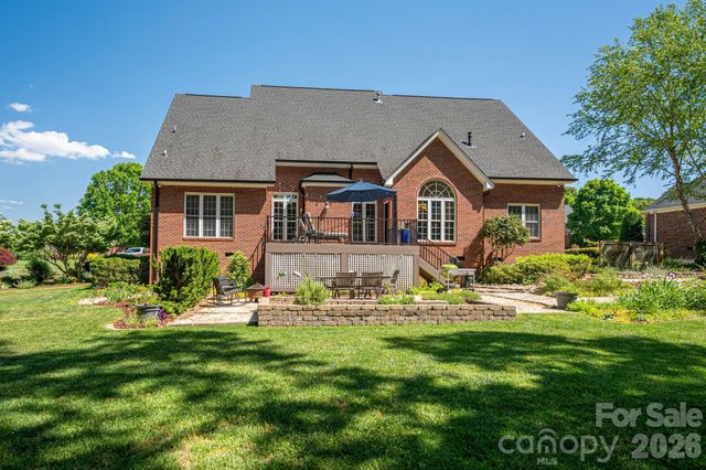 5029 Graystone Estates Drive, Belmont, NC 28012