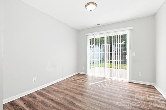 5731 Laborde Avenue, Charlotte, NC 28269