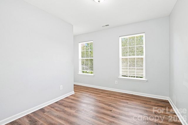 5731 Laborde Avenue, Charlotte, NC 28269