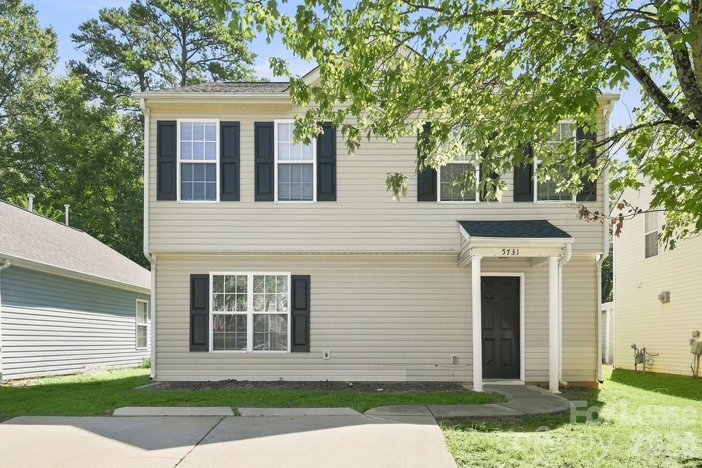 5731 Laborde Avenue, Charlotte, NC 28269