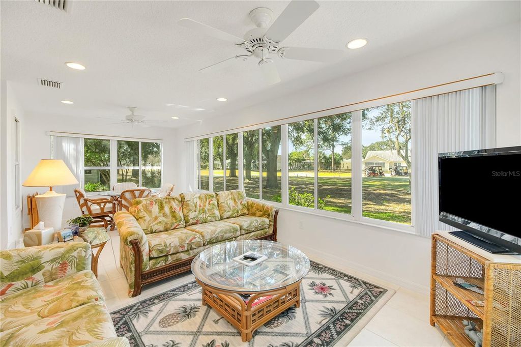 Image 17 of property listing at 1059 SOLEDAD WAY, The Villages, FL 32159