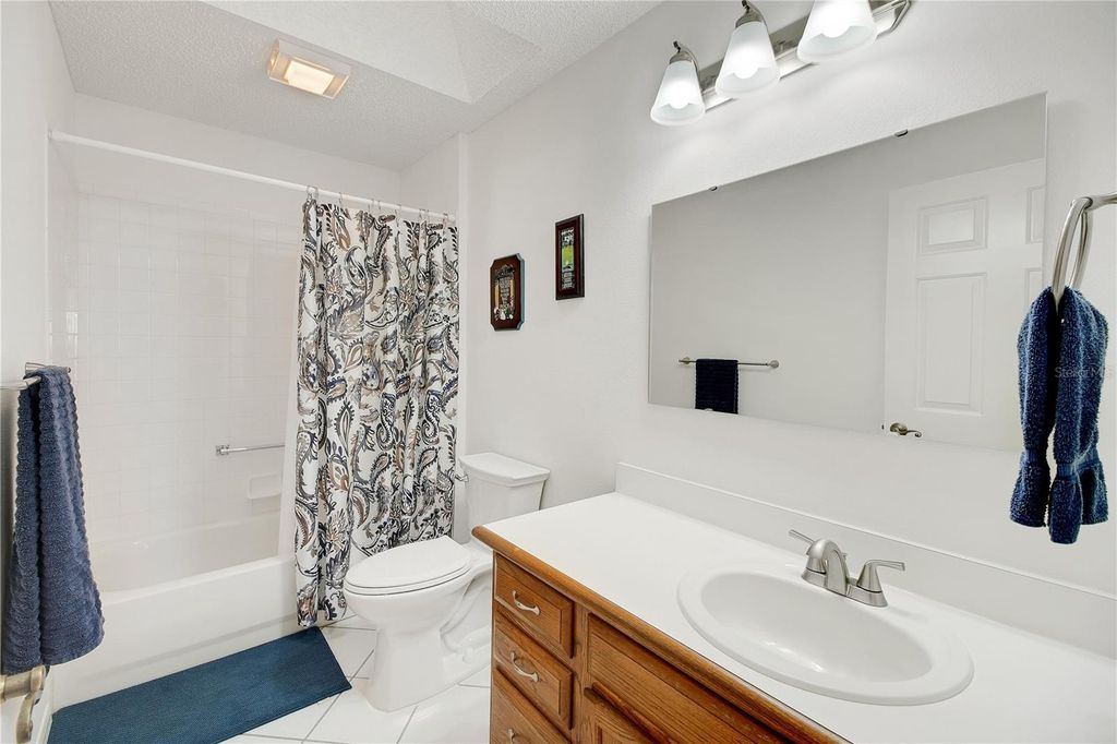 Image 37 of property listing at 1059 SOLEDAD WAY, The Villages, FL 32159