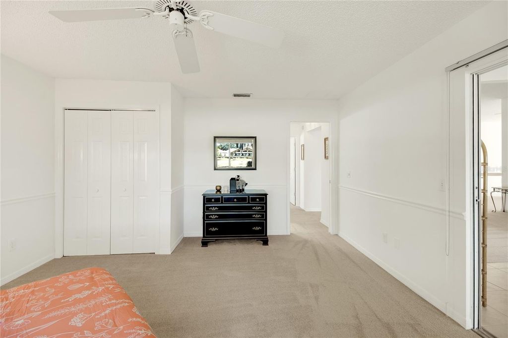 Image 39 of property listing at 1059 SOLEDAD WAY, The Villages, FL 32159
