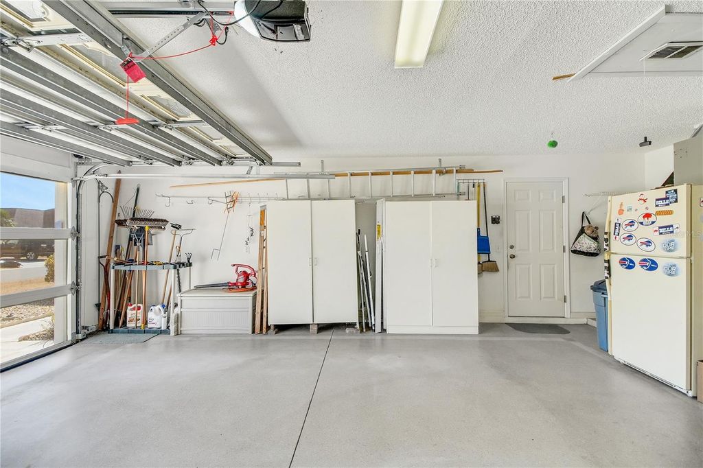 Image 44 of property listing at 1059 SOLEDAD WAY, The Villages, FL 32159