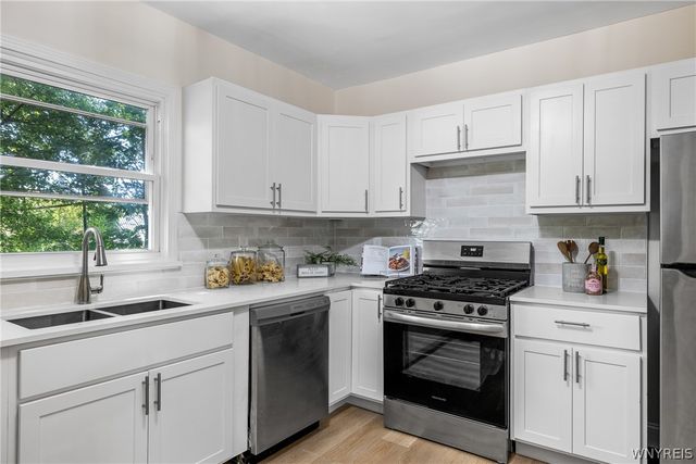 43 Regent Street, Buffalo, NY 14206