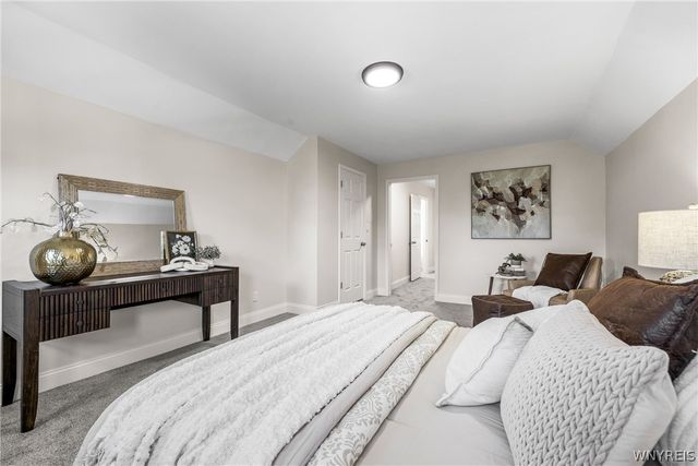 43 Regent Street, Buffalo, NY 14206